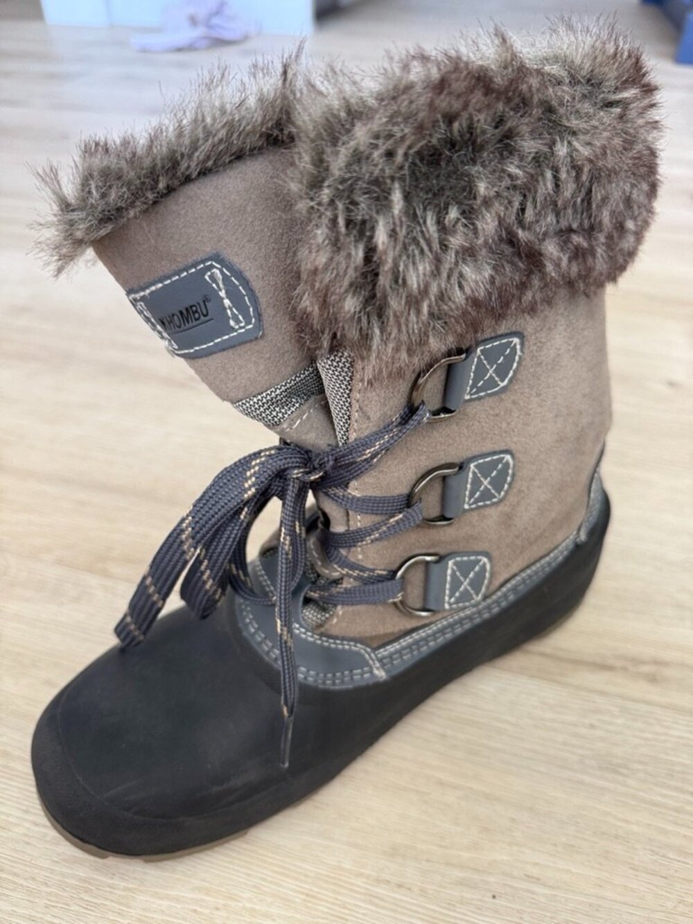 Khombu Faux Fur Winter Snow Boots Size 11 Brown Waterproof Lace Up Slope Ski
